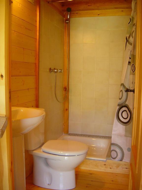Camping Vall De Ribes Ribes De Freser Room photo